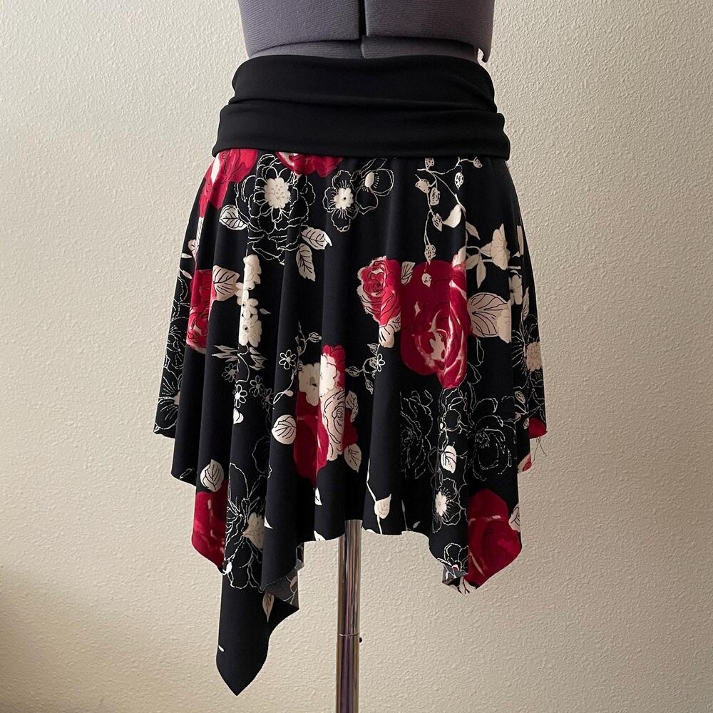 90s vintage black floral asymmetrical mini skirt whimsigoth fairy grunge witchy
